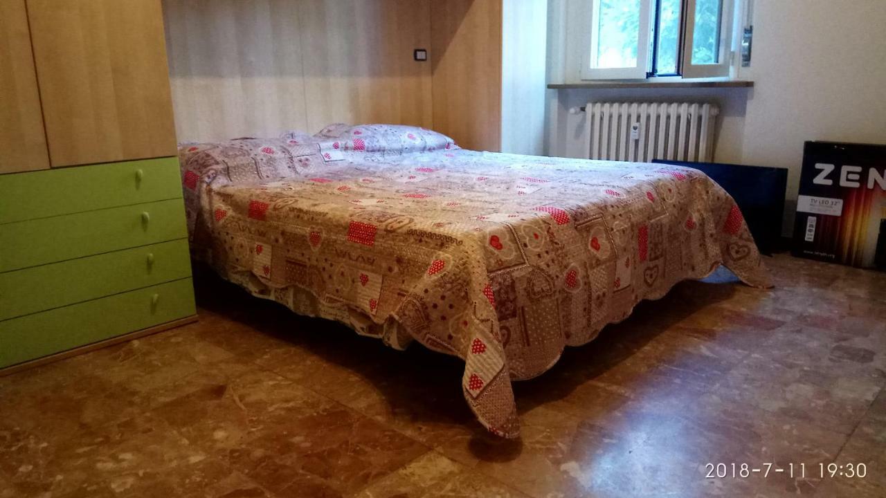 Ferienwohnung Bixio Pavia Exterior foto